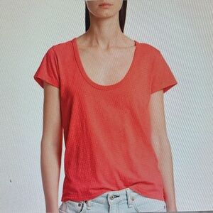 Rag and Bone New York. The slub U- neck T- shirt. Size M/M